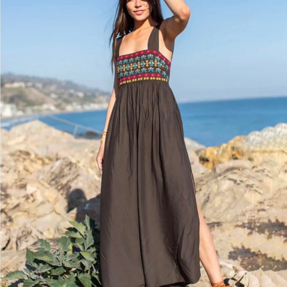 NWOT Natural Life Olive Green Embroidered Boho Maxi Dress – Size XS/S